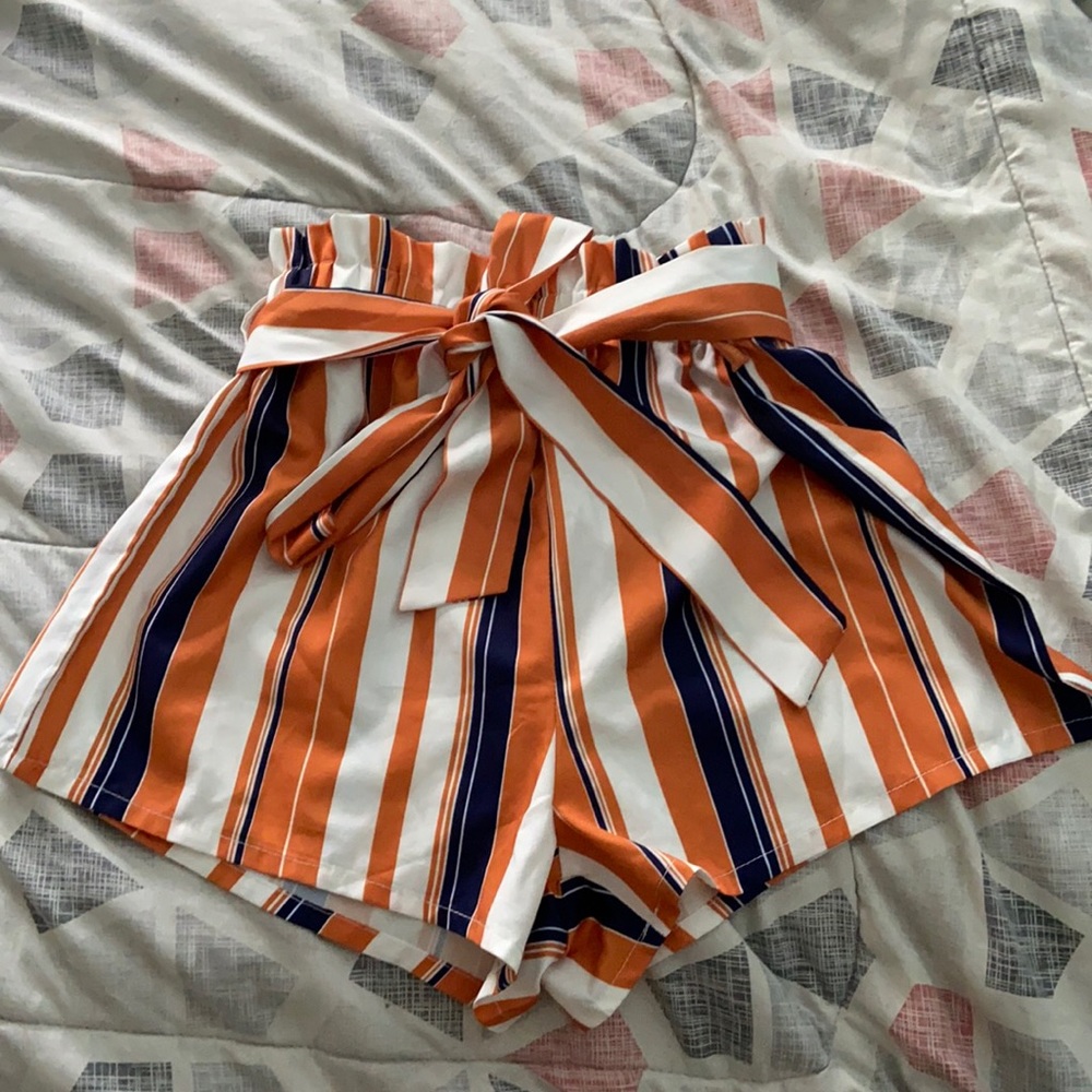 Cute flowy shorts